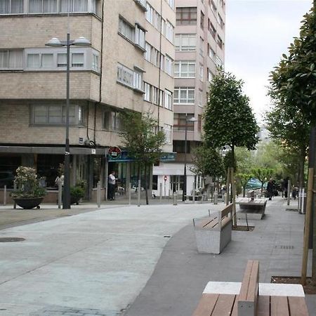 Hostal Liste Station Ла Коруня Екстериор снимка